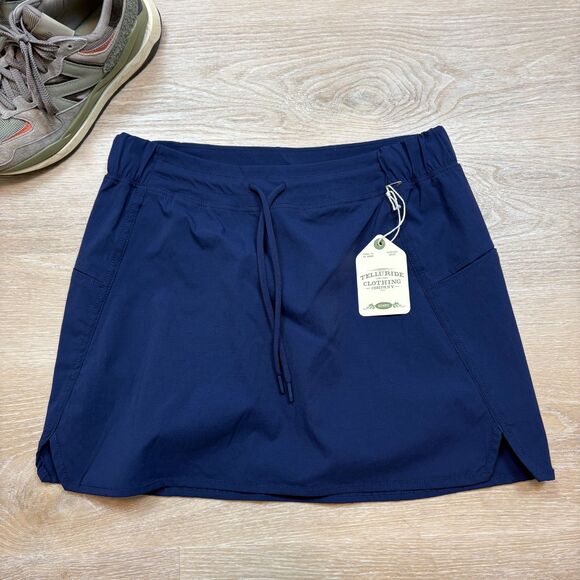 NWT Telluride Skort Woen's M Color Navy - Picture 1 of 5